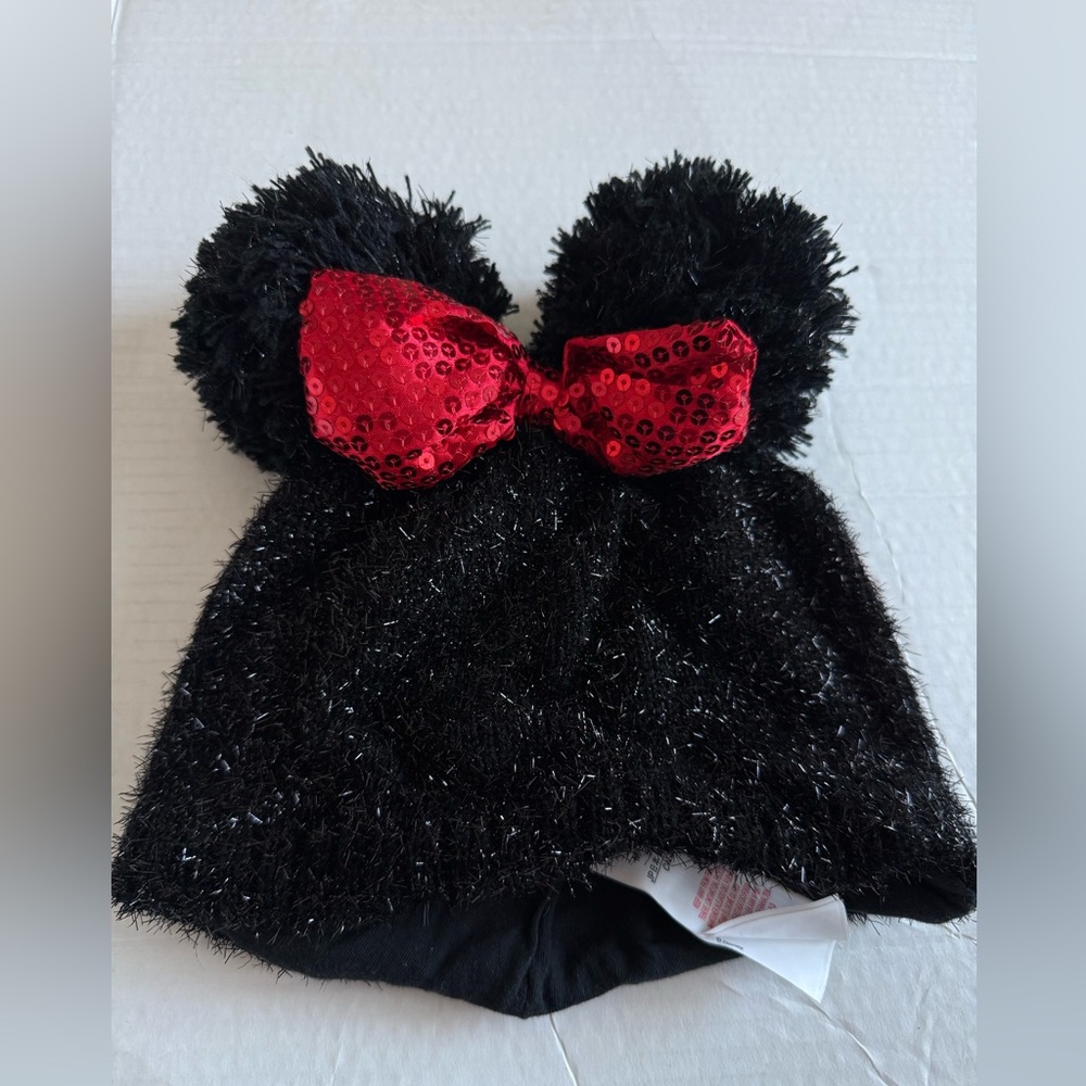 Disney Store Girls Minnie Mouse Beanie Fuzzy Pom Pom Ears And Red Sequince Ears